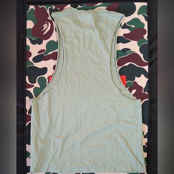 Gymshark Green Logo Tank Top Sleeveless Crew Neck Cotton Blend Mens L - Picture 2 of 5